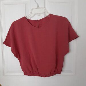 Size  (S) 2 Piece Orange Short Set w/Scoop Neckline & Elastic Waist.